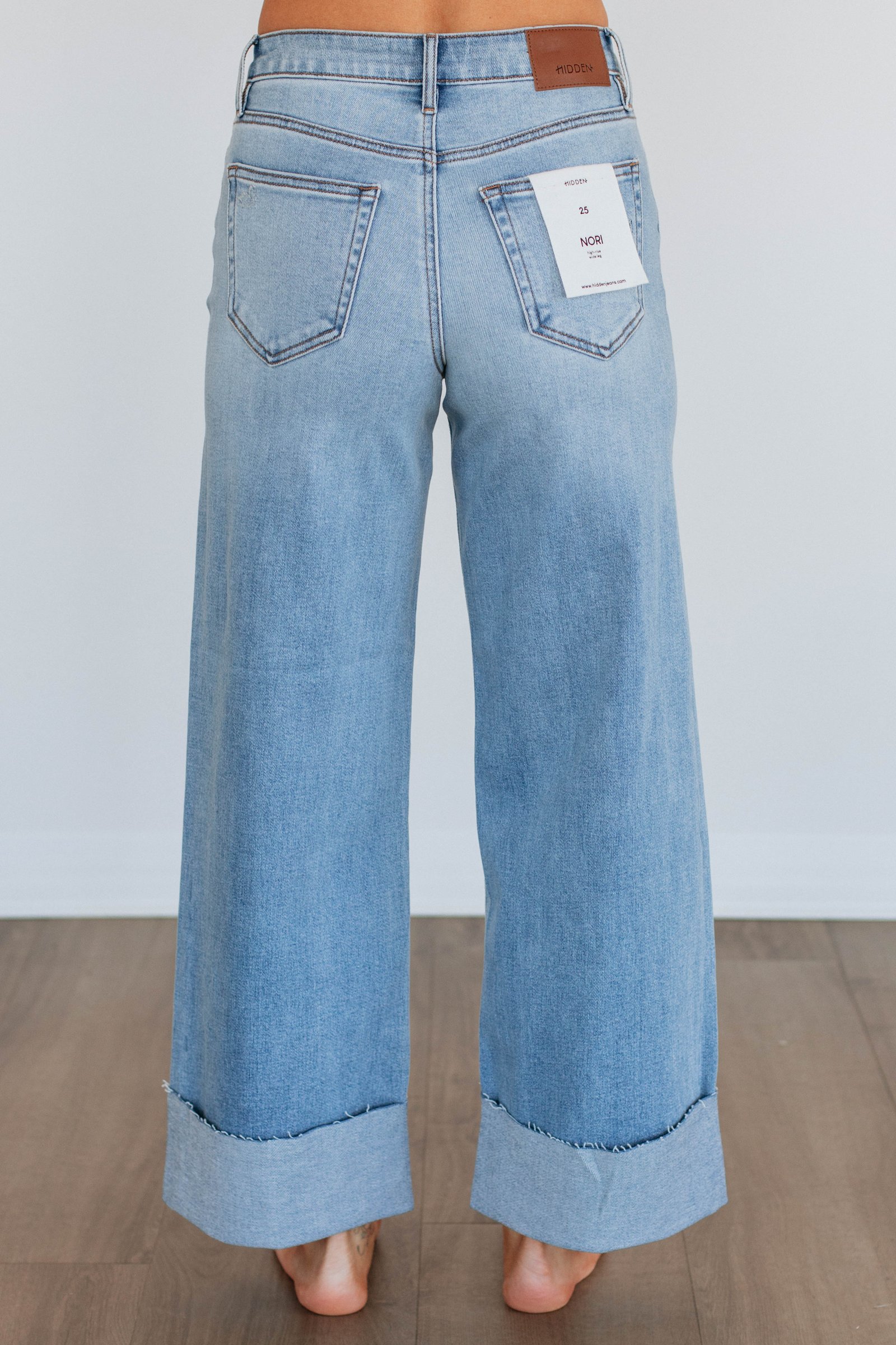 Nori Hidden Jeans - Carefree - Image 4