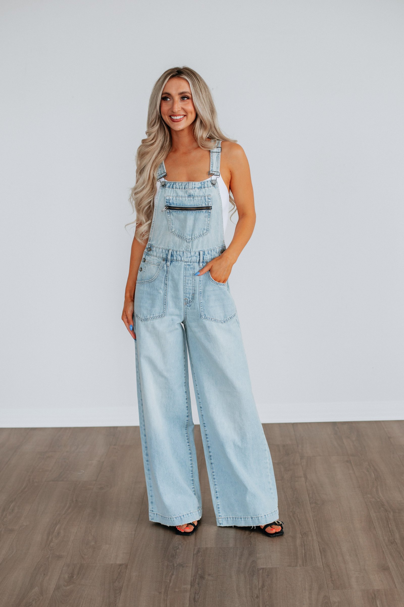 Dylan Hidden Denim Overalls - Vintage Light Wash